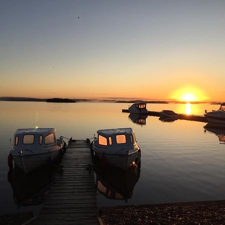 Tullybay Holiday Lodges Эннискиллен Экстерьер фото