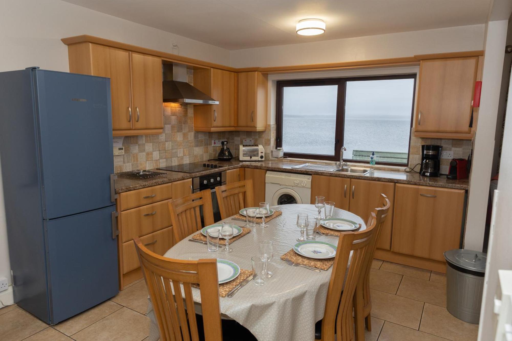 Tullybay Holiday Lodges Эннискиллен Экстерьер фото